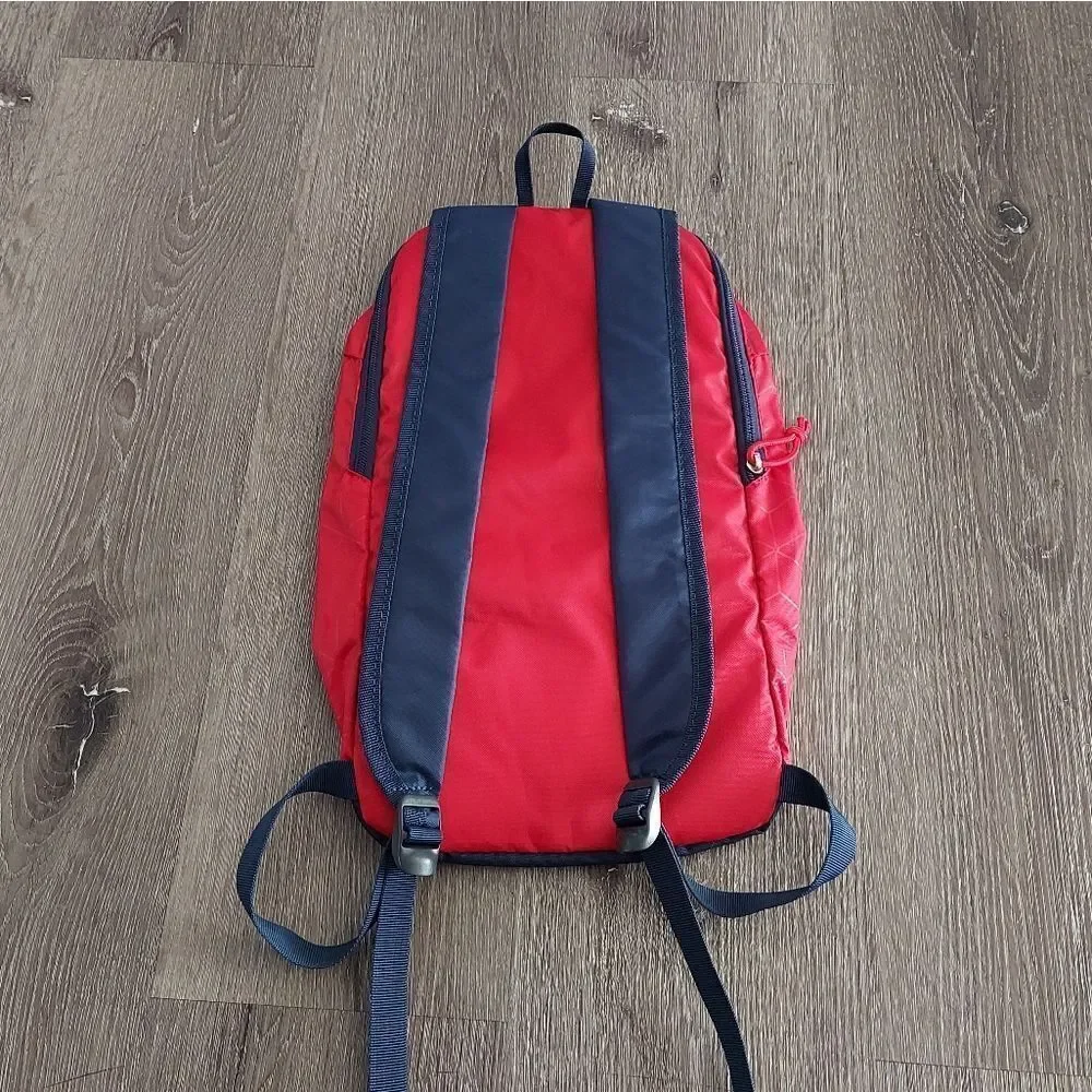 Ozark Trail Adult 10 Liter Daypack, Unisex, Red Polyester EUC